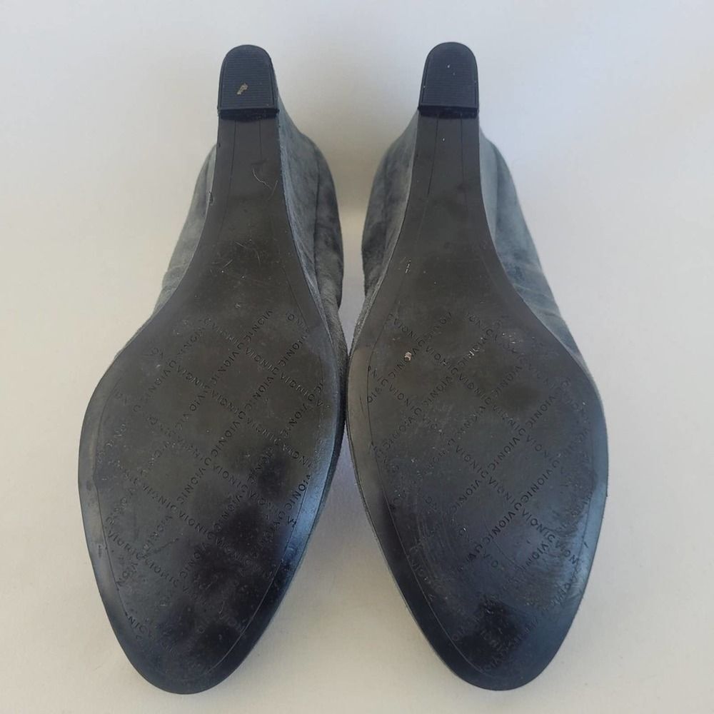 Vionic Camden women's gray suede slip on wedge heel shoe size 10 - Picture 6 of 8